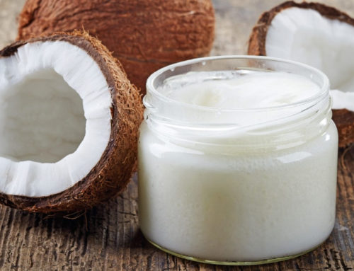 El aceite de coco y sus beneficios para el cabello